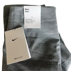 Nike One Dri-FIT High Rise Leggings - Gray
